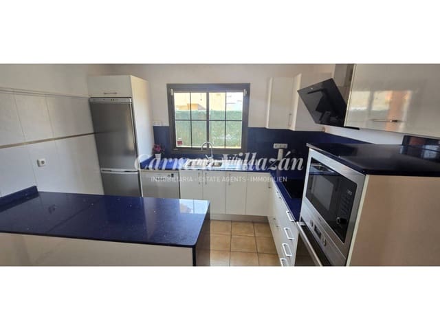 4 Zimmer Villa zu verkaufen in Caleta de Fuste, Antigua mit Pool Garage - 565.000 € (Ref: 9480609)