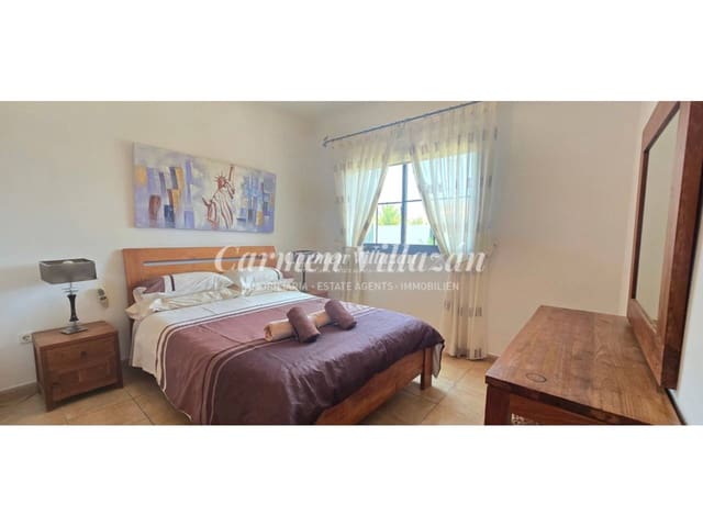 4 Zimmer Villa zu verkaufen in Caleta de Fuste, Antigua mit Pool Garage - 565.000 € (Ref: 9480609)