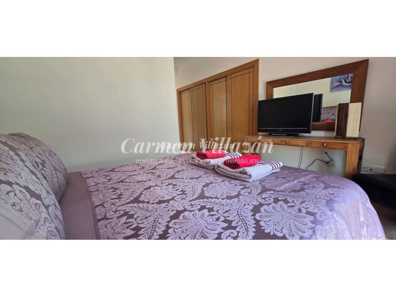 4 Zimmer Villa zu verkaufen in Caleta de Fuste mit Pool Garage - 565.000 € (Ref: 9480609)