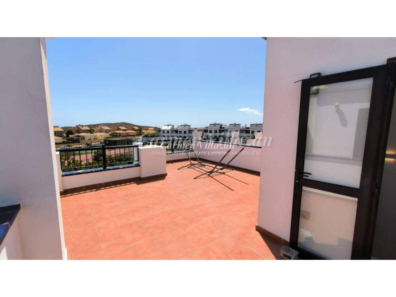 4 Zimmer Reihenhaus zu verkaufen in Corralejo mit Pool - 365.000 € (Ref: 9480612)