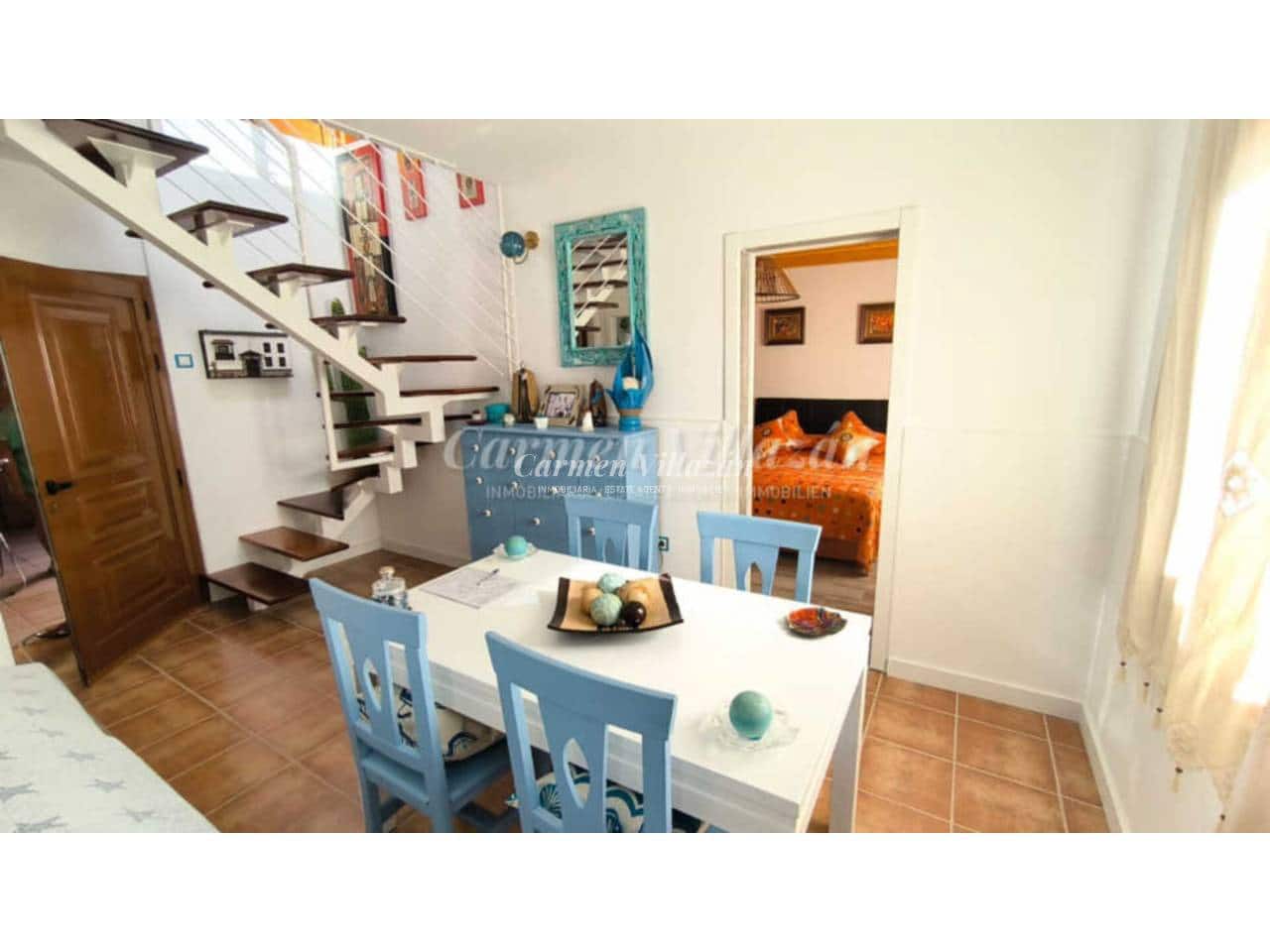 3 makuuhuone Omakotitalo myytävänä paikassa Corralejo mukana uima-altaan 
autotalli - 265 000 € (Ref: 9480614)