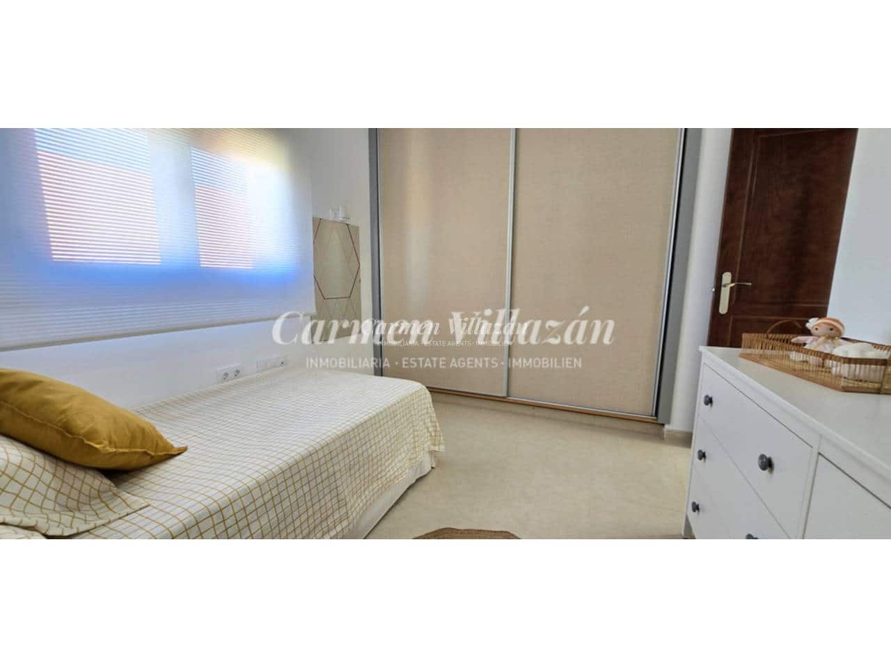 Apartamento de 4 habitaciones en Antigua en venta con garaje - 289.000 € (Ref: 9480617)