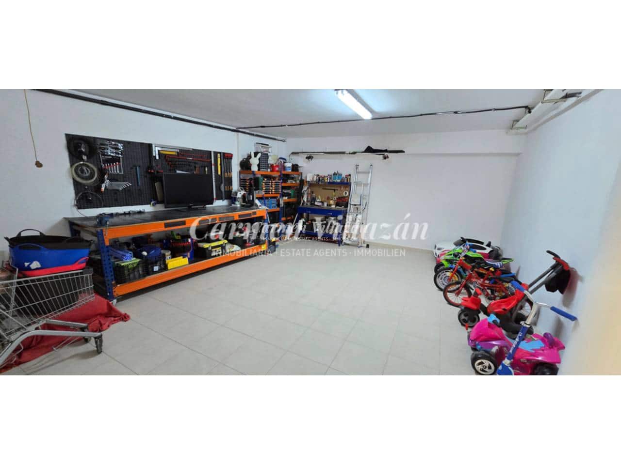 Apartamento de 4 habitaciones en Antigua en venta con garaje - 289.000 € (Ref: 9480617)