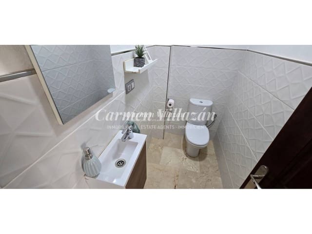 4 makuuhuone Huoneisto myytävänä paikassa Antigua mukana 
autotalli - 272 000 € (Ref: 9480617)