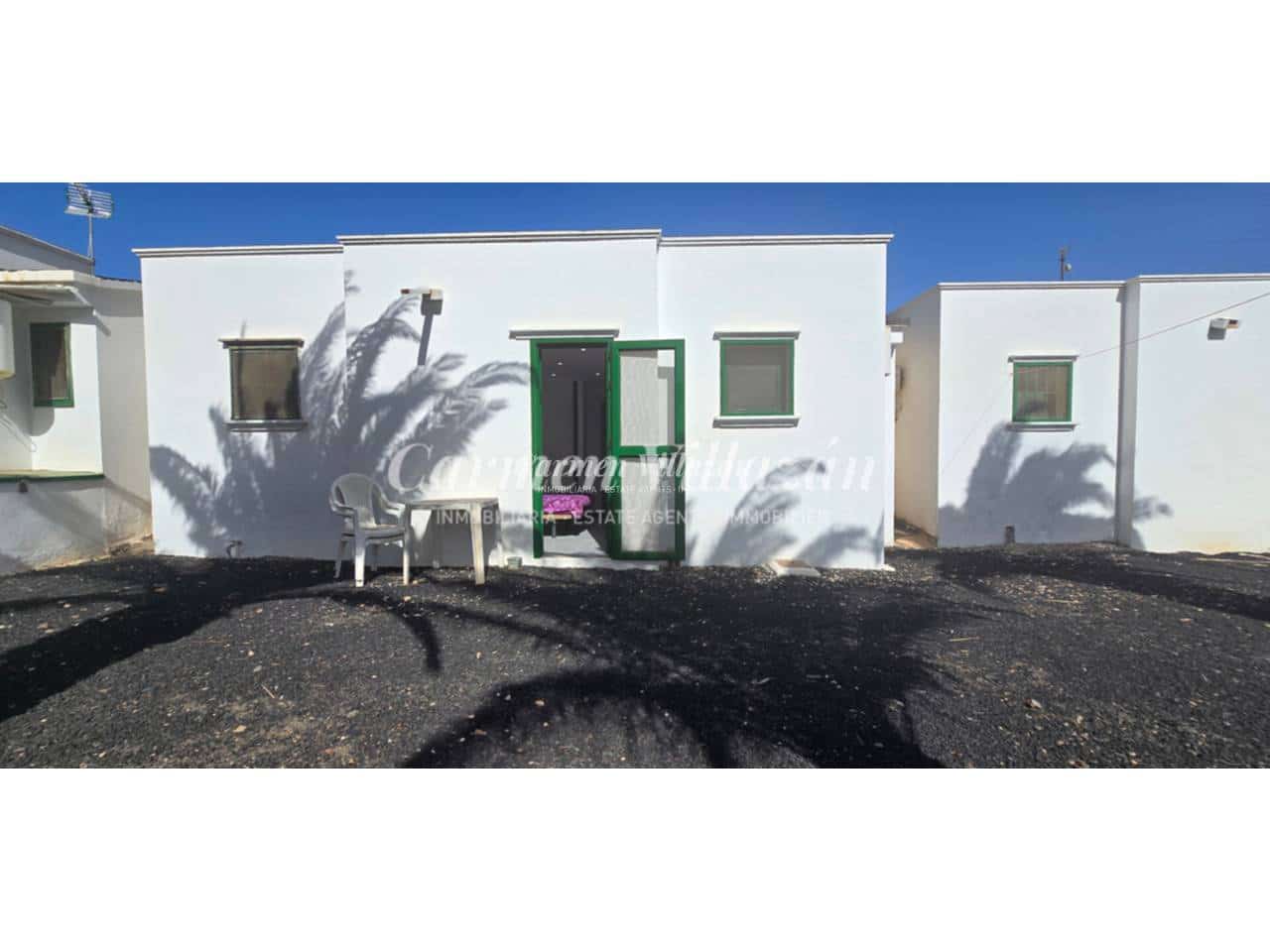 1 slaapkamer Bungalow te koop in Costa de Antigua met zwembad - € 139.000 (Ref: 9480618)