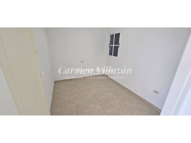 Apartamento de 2 habitaciones en Caleta de Fuste, Antigua en venta con piscina - 175.000 € (Ref: 9480620)