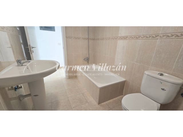 Apartamento de 2 habitaciones en Caleta de Fuste, Antigua en venta con piscina - 175.000 € (Ref: 9480620)