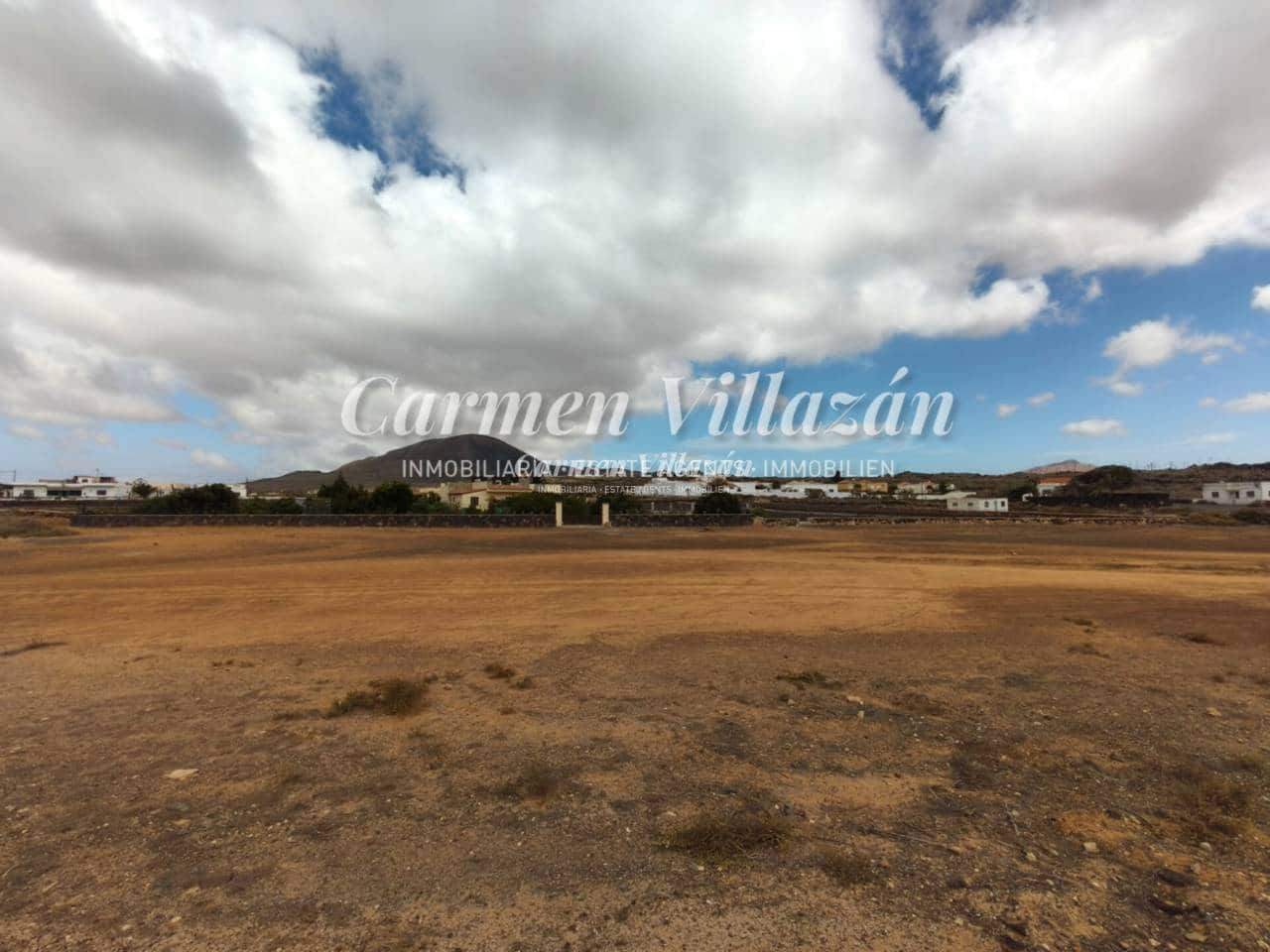 Building Plot for sale in La Oliva - € 825,000 (Ref: 9480622)