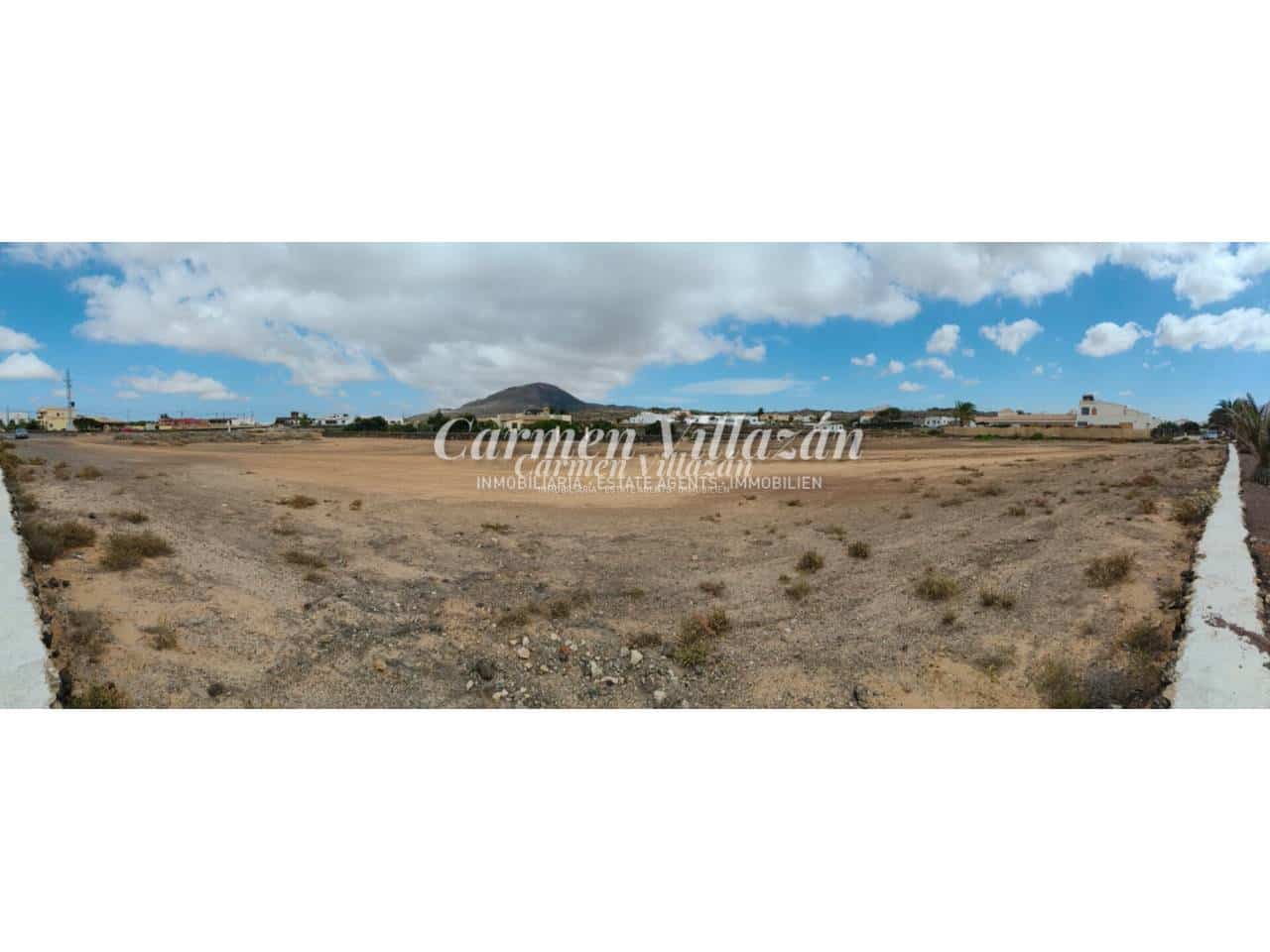 Building Plot for sale in La Oliva - € 825,000 (Ref: 9480622)