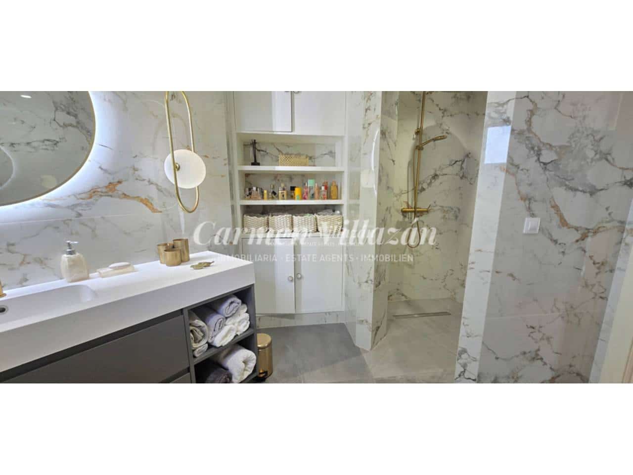 4 bedroom Villa for sale in Caleta de Fuste with pool garage - € 660,000 (Ref: 9480623)