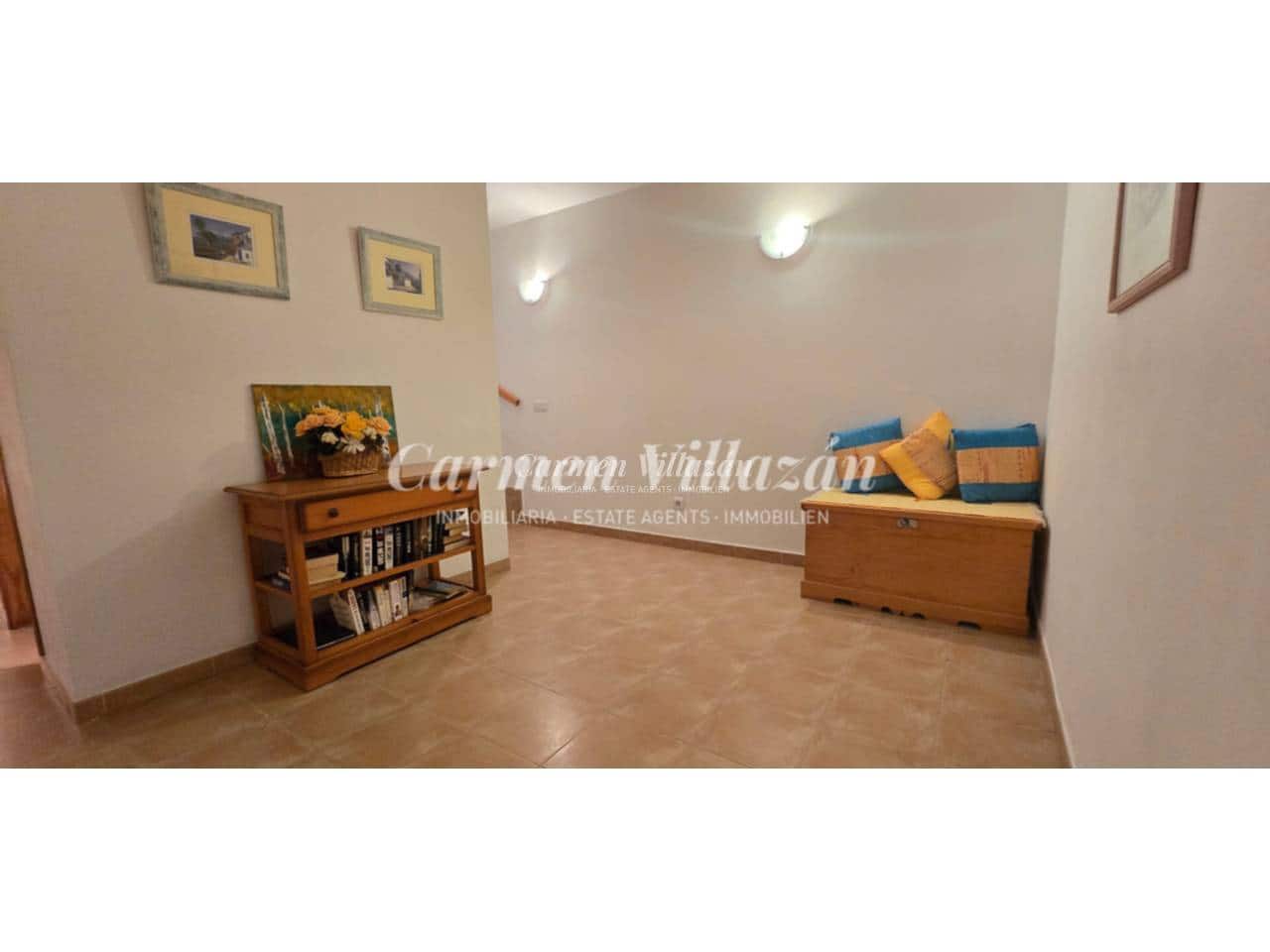 3 sovrum Lägenhet till salu i Costa de Antigua med pool garage - 170 000 € (Ref: 9480624)