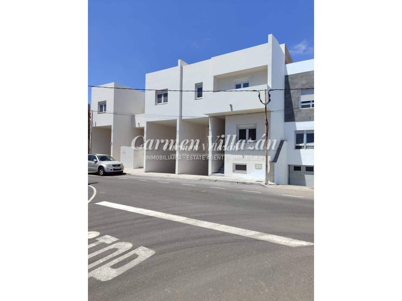 3 bedroom Apartment for sale in Puerto del Rosario with garage - € 250,000 (Ref: 9480626)