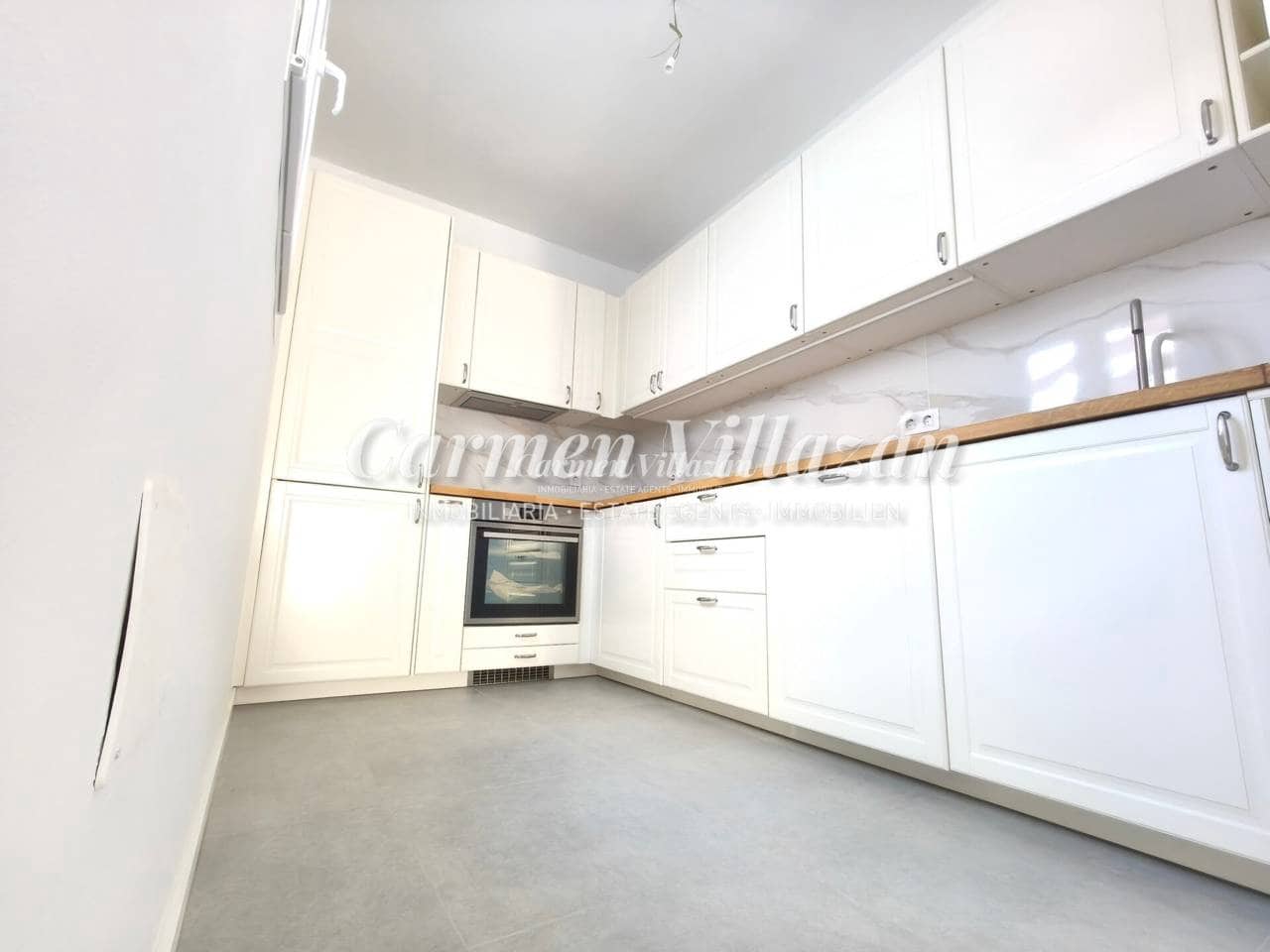 3 bedroom Apartment for sale in Puerto del Rosario with garage - € 250,000 (Ref: 9480626)