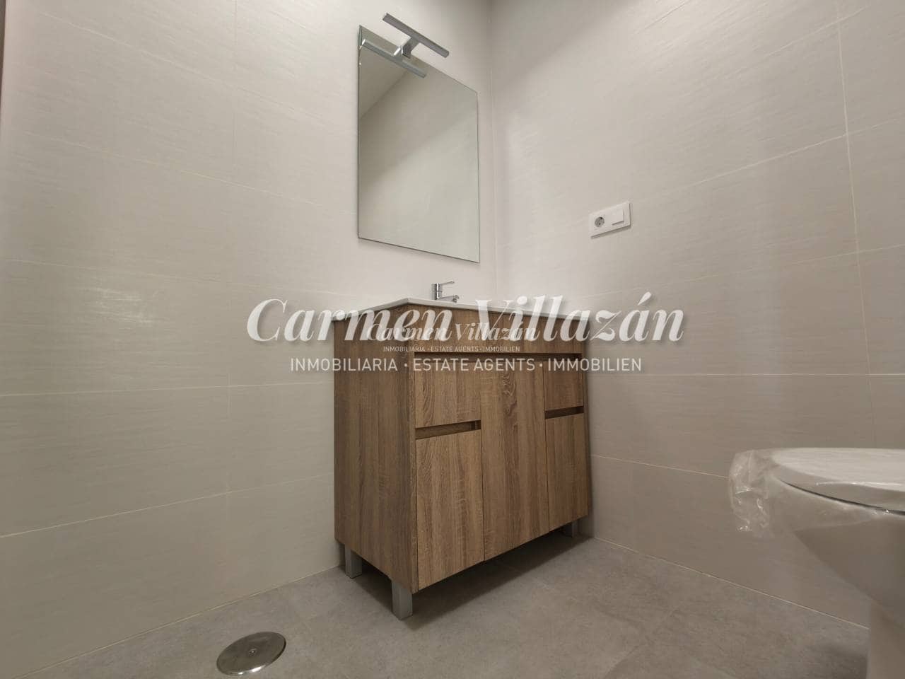 3 bedroom Apartment for sale in Puerto del Rosario with garage - € 250,000 (Ref: 9480626)