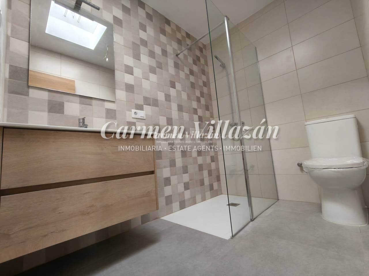 3 bedroom Apartment for sale in Puerto del Rosario with garage - € 250,000 (Ref: 9480626)