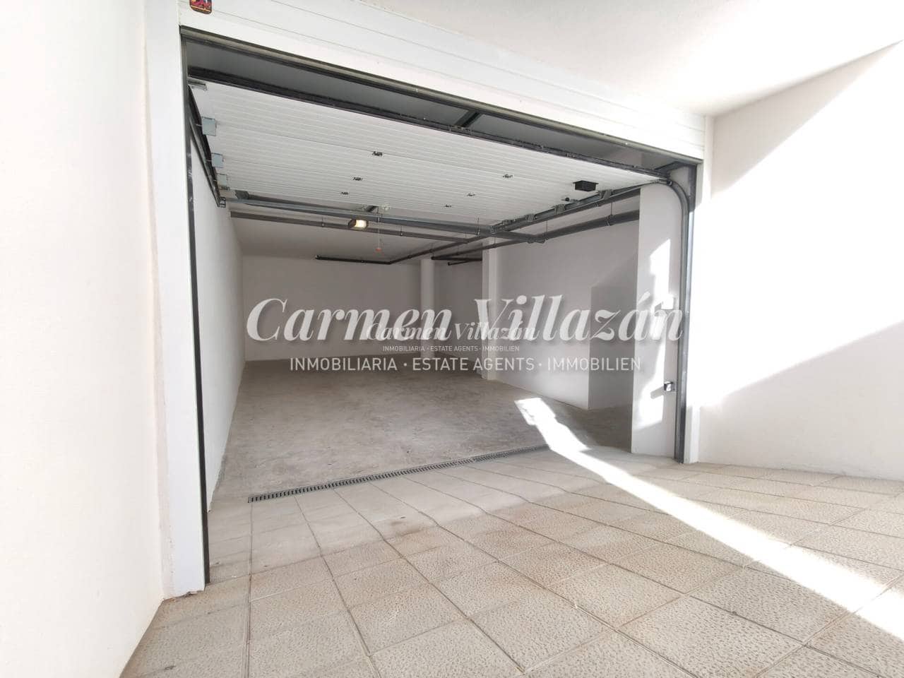 3 bedroom Apartment for sale in Puerto del Rosario with garage - € 250,000 (Ref: 9480626)