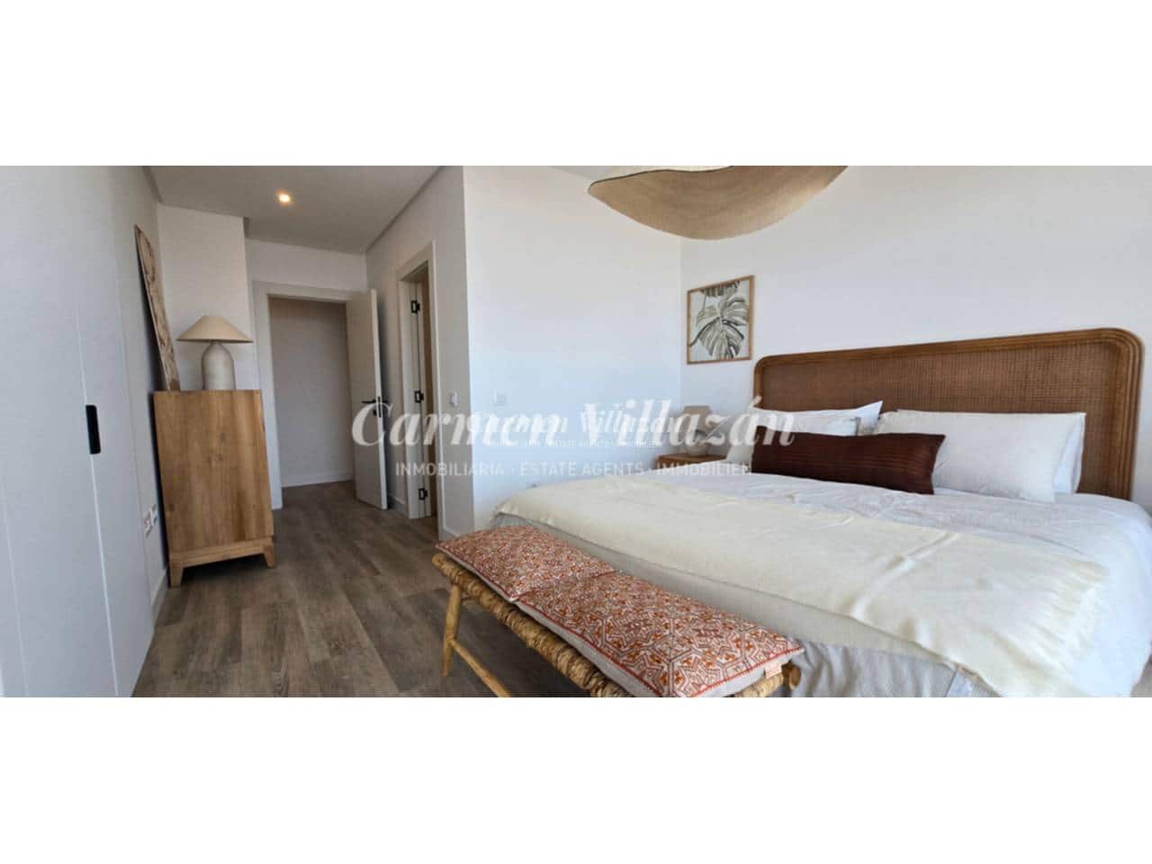 3 Zimmer Apartment zu verkaufen in Caleta de Fuste mit Pool Garage - 290.000 € (Ref: 9480628)