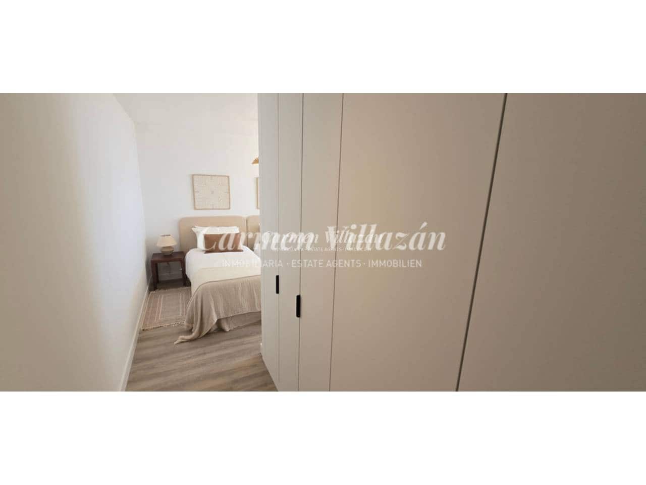 3 Zimmer Apartment zu verkaufen in Caleta de Fuste mit Pool Garage - 290.000 € (Ref: 9480628)