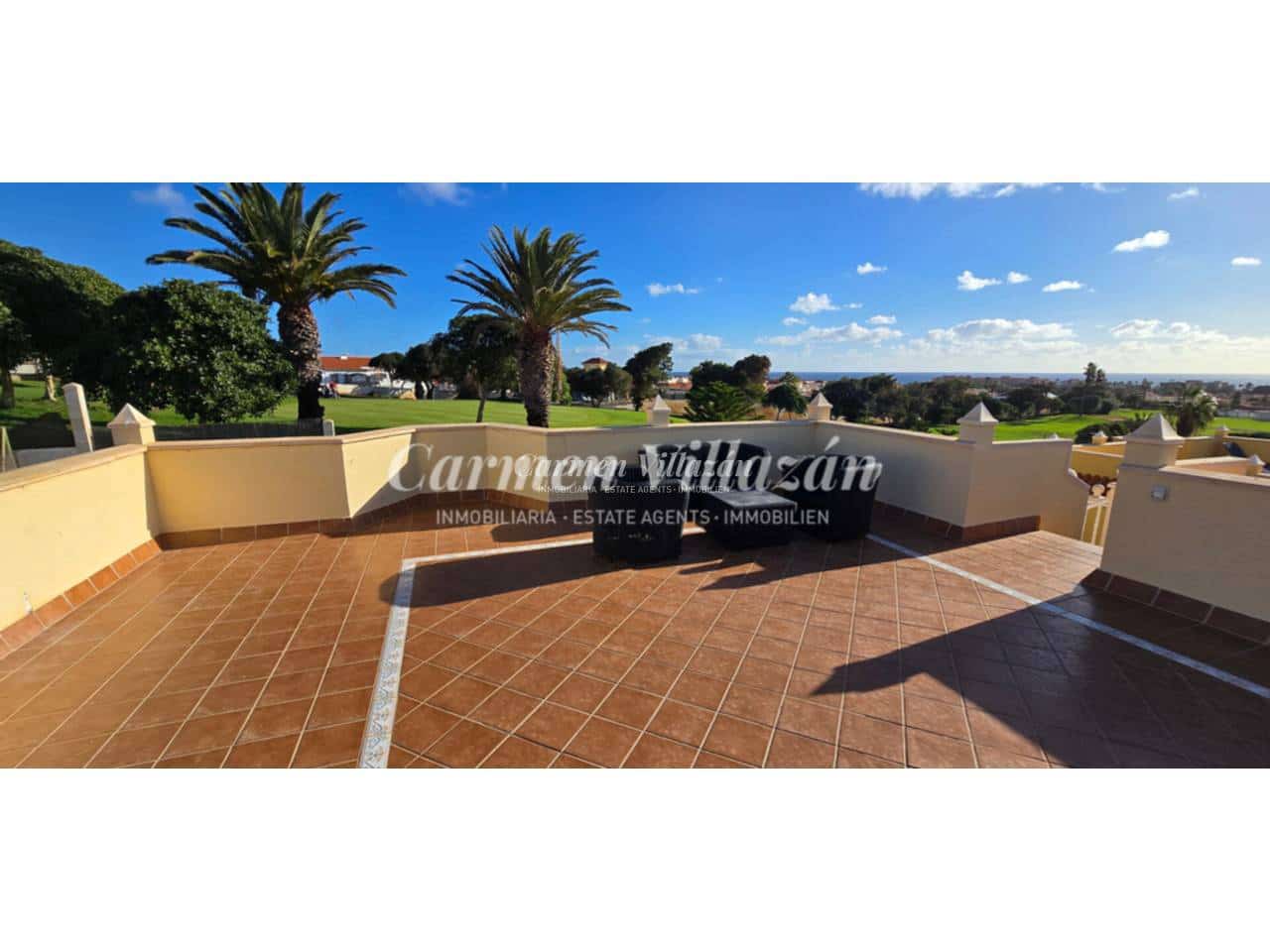 4 makuuhuone Huvila myytävänä paikassa Caleta de Fuste mukana uima-altaan 
autotalli - 499 000 € (Ref: 9480631)