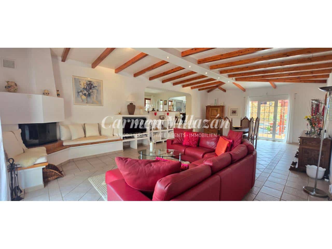 6 bedroom Villa for sale in Triquivijate with pool garage - € 1,050,000 (Ref: 9480633)