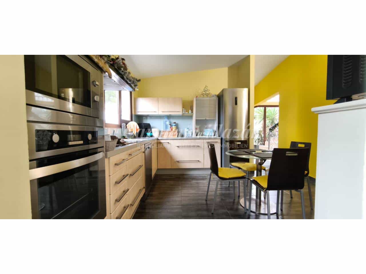 4 bedroom Villa for sale in Puerto del Rosario with garage - € 730,000 (Ref: 9480635)