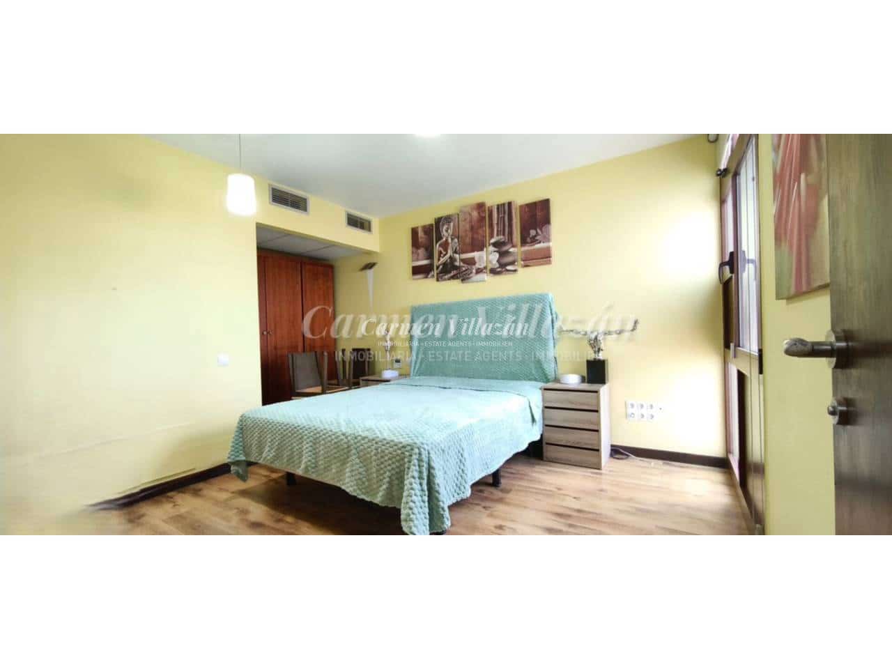 4 bedroom Villa for sale in Puerto del Rosario with garage - € 730,000 (Ref: 9480635)