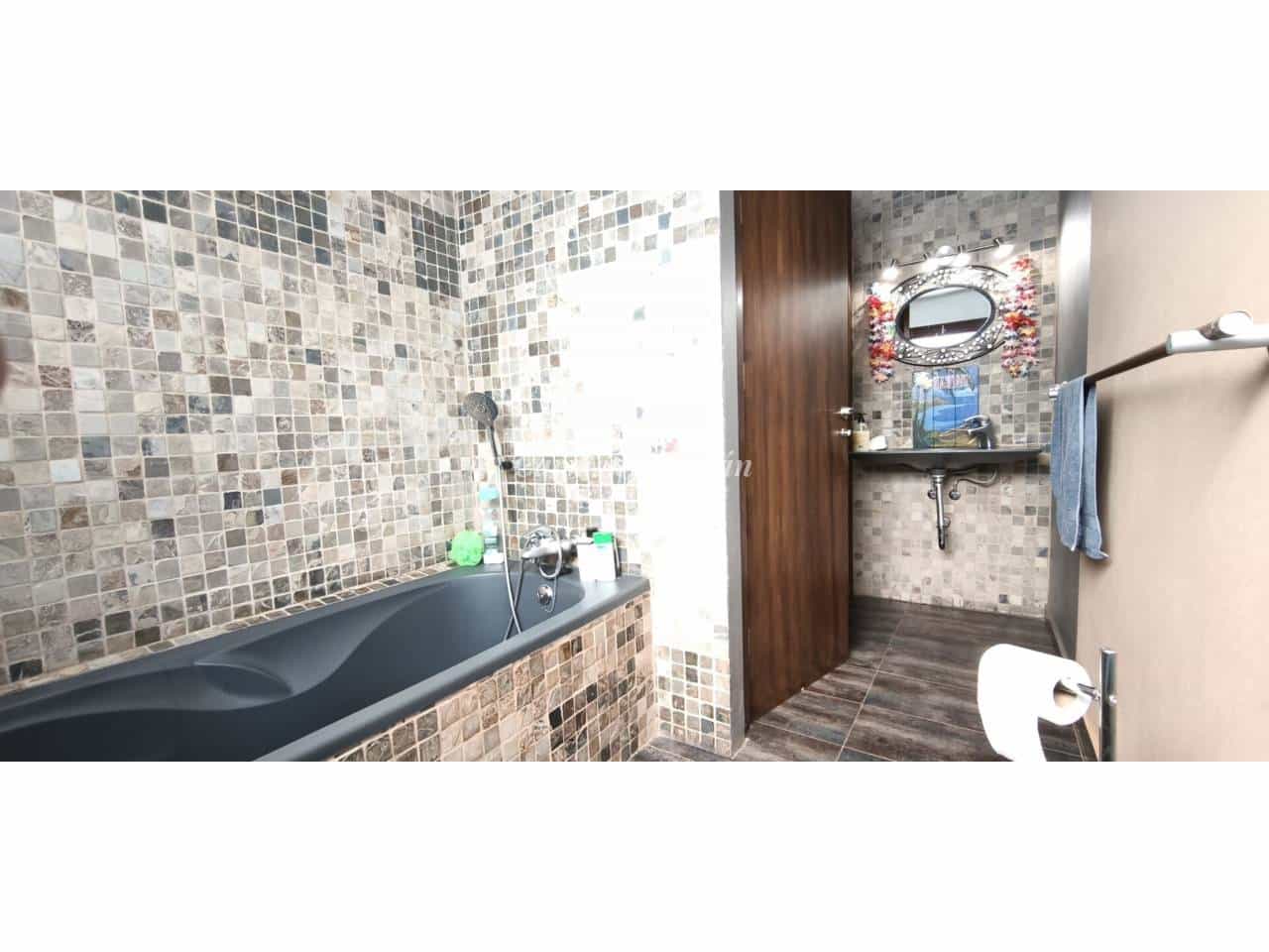 4 bedroom Villa for sale in Puerto del Rosario with garage - € 730,000 (Ref: 9480635)