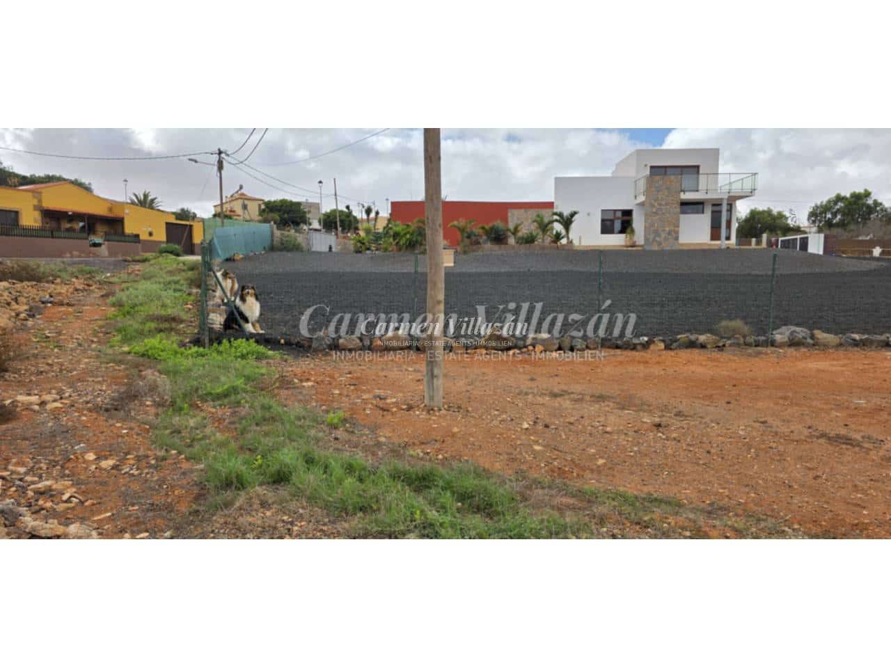 4 bedroom Villa for sale in Puerto del Rosario with garage - € 730,000 (Ref: 9480635)