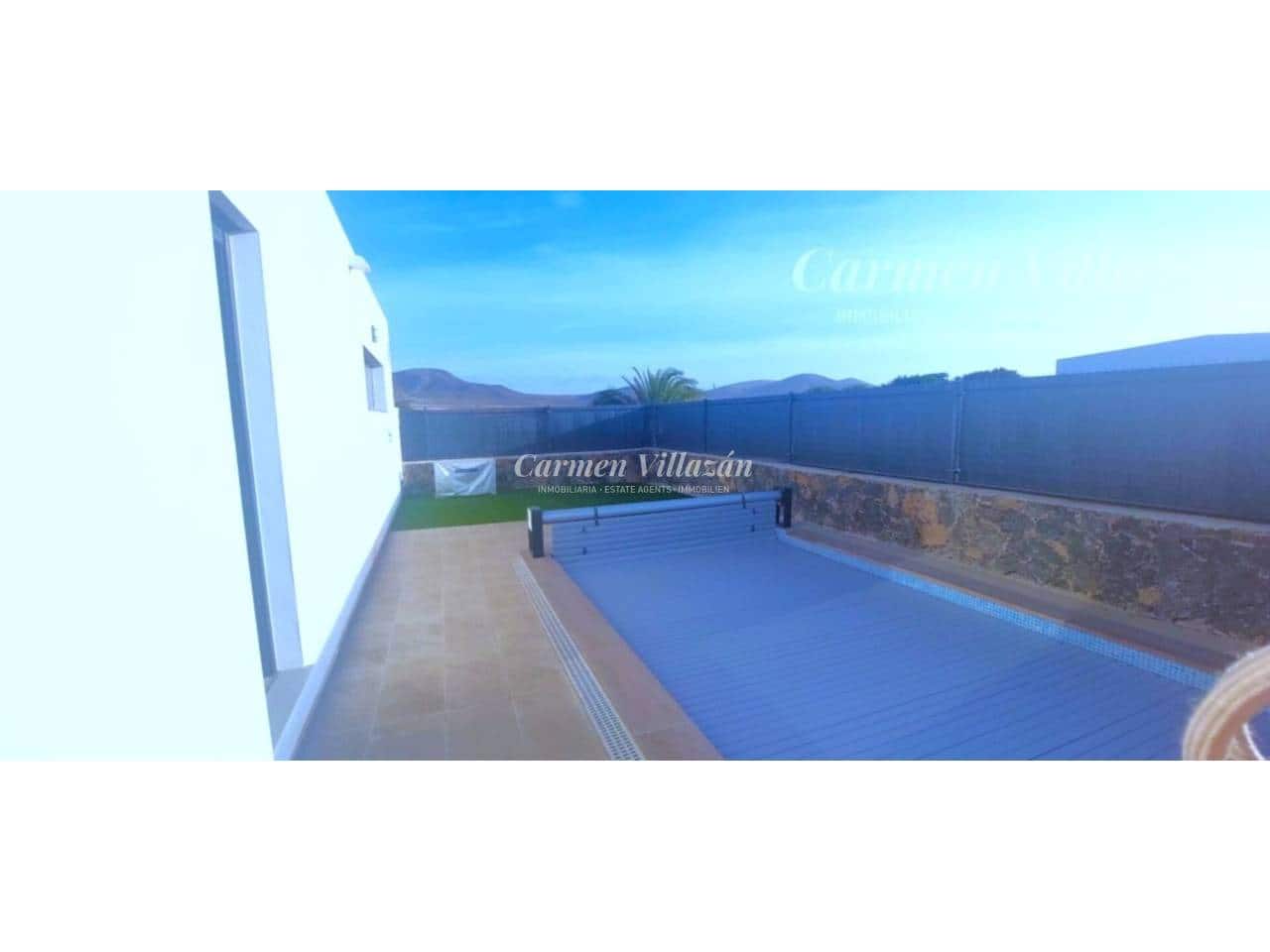 3 sypialnia Willa na sprzedaż w El Roque z basenem garażem - 650 000 € (Ref: 9487937)