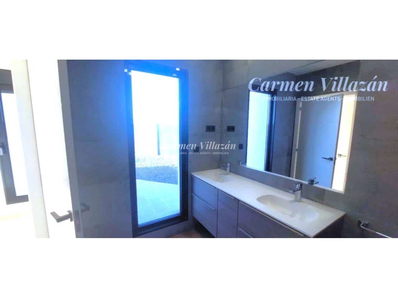 3 sypialnia Willa na sprzedaż w El Roque z basenem garażem - 650 000 € (Ref: 9487937)