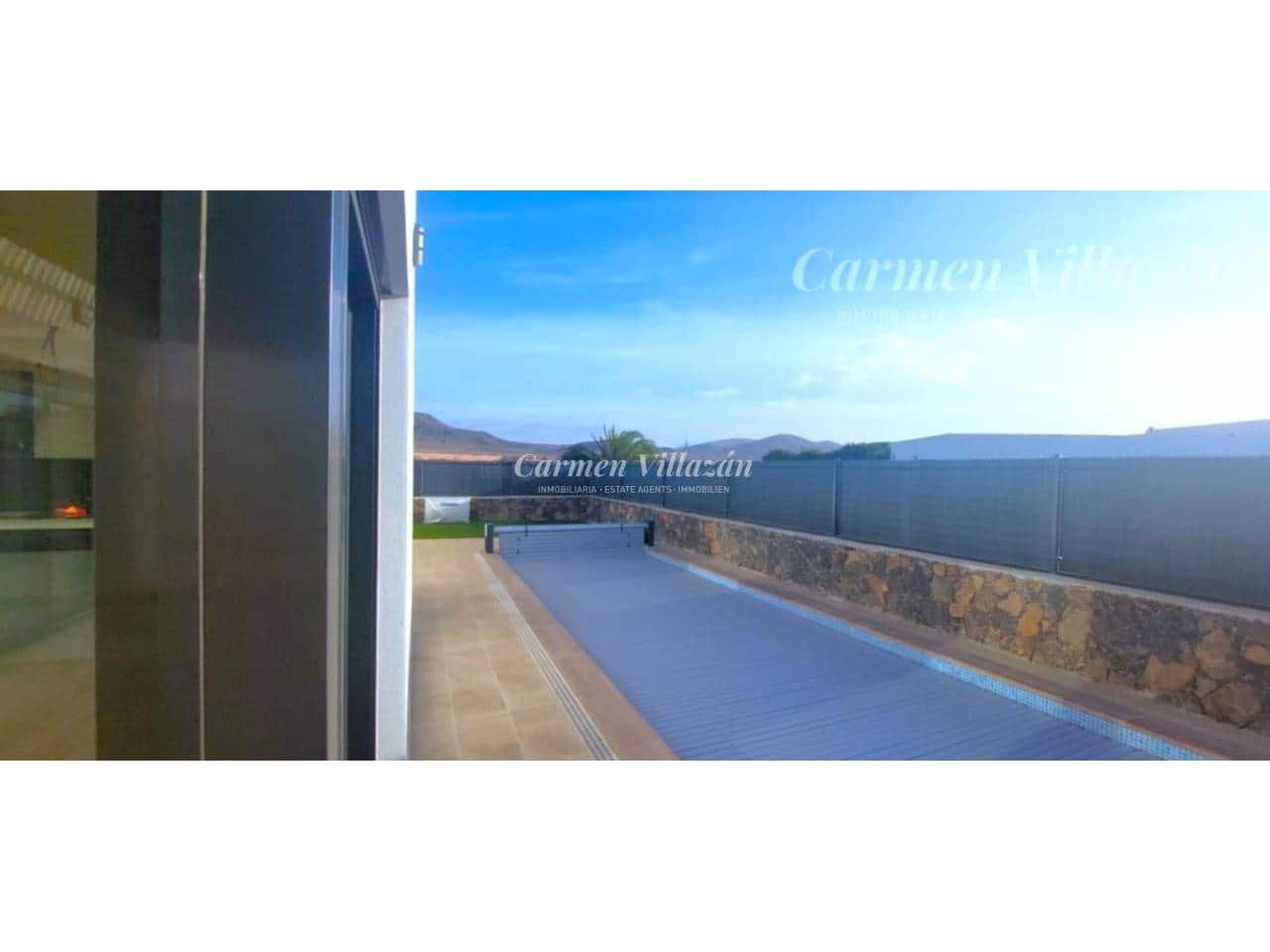 3 sypialnia Willa na sprzedaż w El Roque z basenem garażem - 650 000 € (Ref: 9487937)