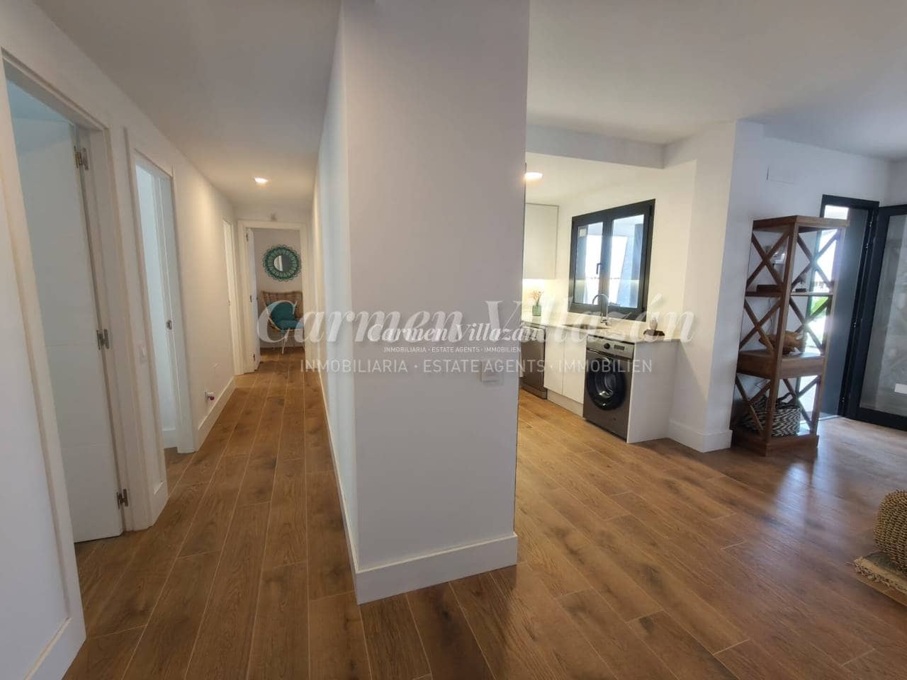 2 soverom Leilighet til salgs i Corralejo med svømmebasseng garasje - € 249 000 (Ref: 9487938)