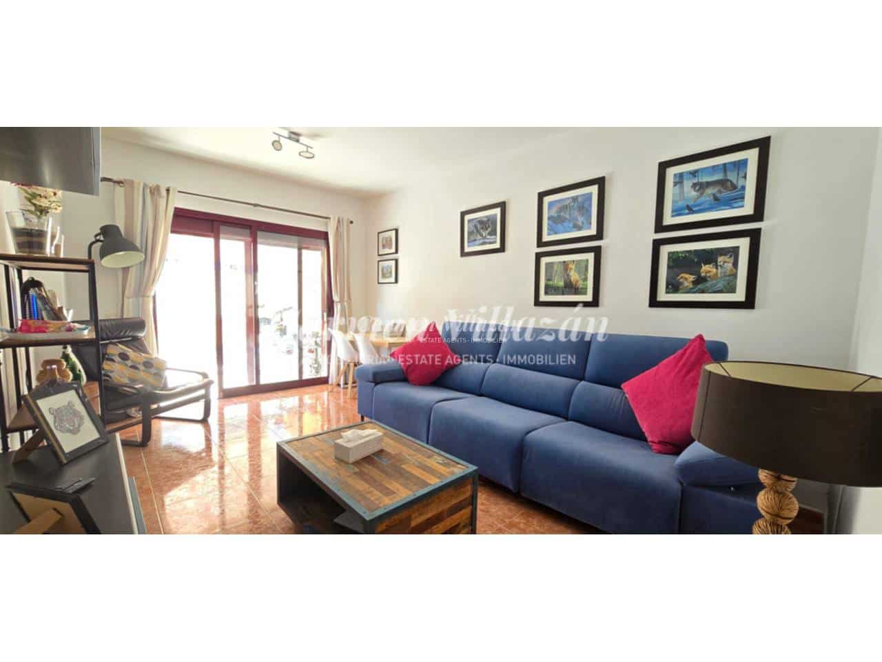 2 bedroom Apartment for sale in Caleta de Fuste with pool garage - € 185,000 (Ref: 9500966)