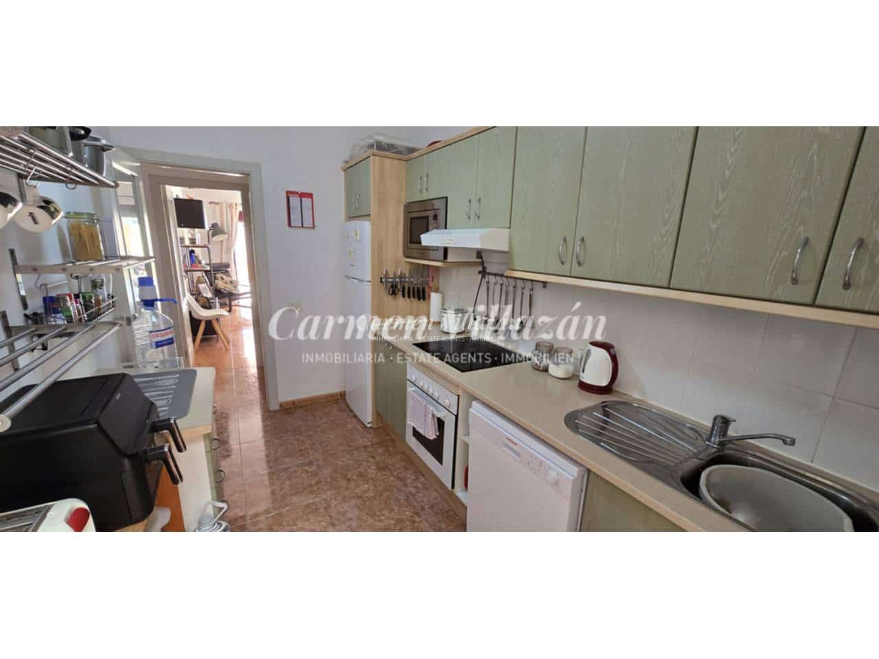 2 bedroom Apartment for sale in Caleta de Fuste with pool garage - € 185,000 (Ref: 9500966)