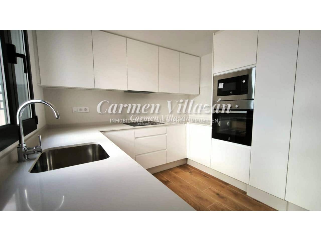 3 Zimmer Apartment zu verkaufen in Corralejo mit Pool Garage - 335.000 € (Ref: 9511976)