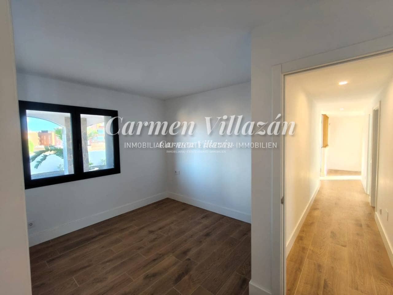 3 Zimmer Apartment zu verkaufen in Corralejo mit Pool Garage - 335.000 € (Ref: 9511976)