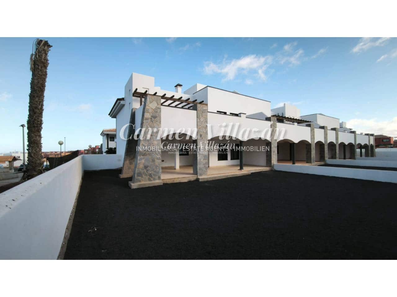 3 Zimmer Apartment zu verkaufen in Corralejo mit Pool Garage - 335.000 € (Ref: 9511976)