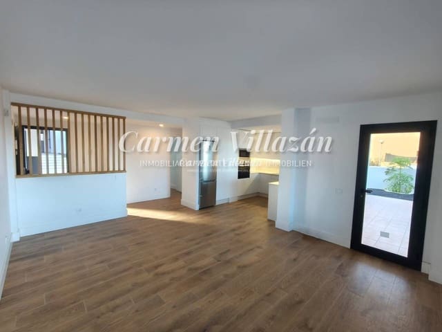 3 Zimmer Apartment zu verkaufen in Corralejo, La Oliva mit Pool Garage - 335.000 € (Ref: 9511976)