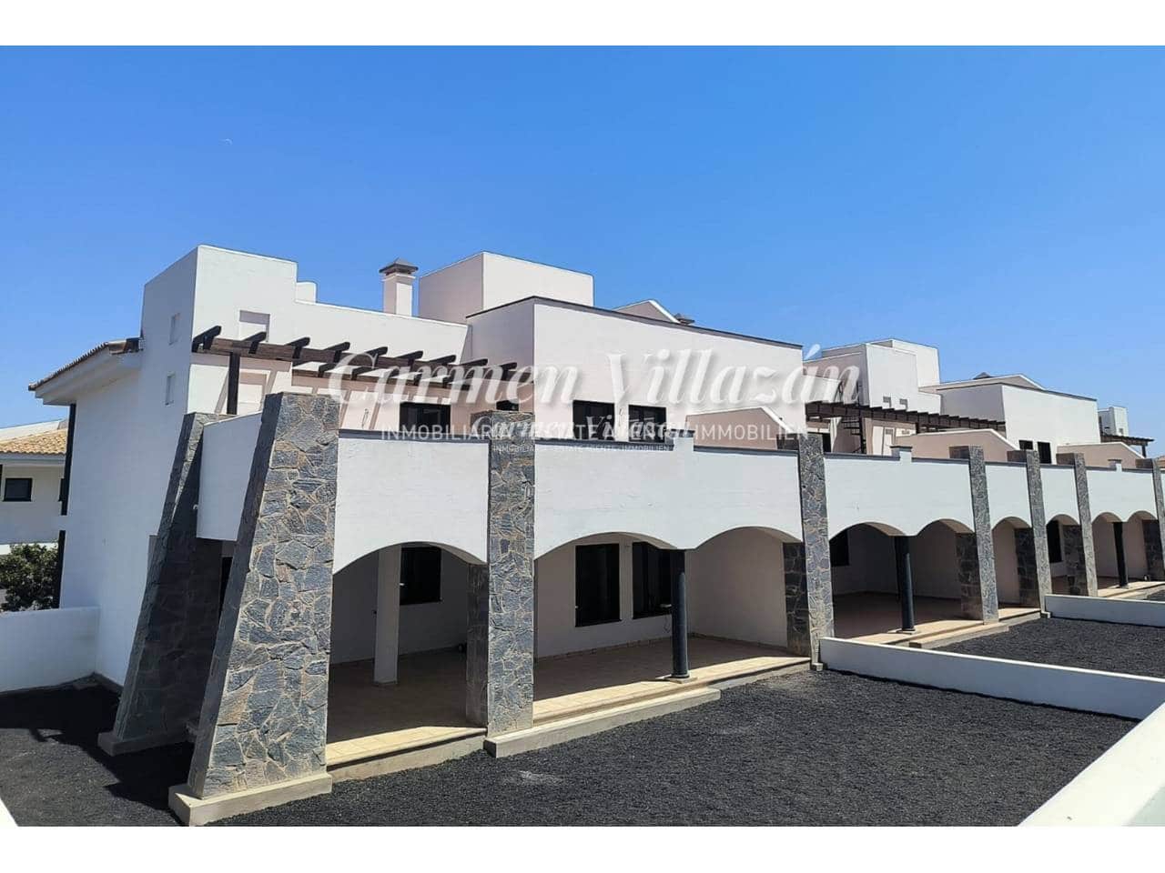 3 Zimmer Apartment zu verkaufen in Corralejo mit Pool Garage - 335.000 € (Ref: 9511976)