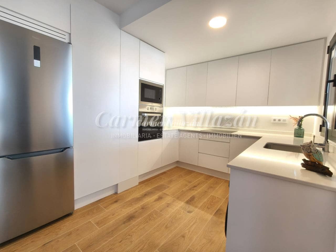 3 bedroom Apartment for sale in Corralejo with pool garage - € 335,000 (Ref: 9511976)