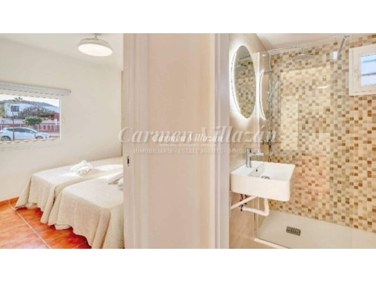 2 soverom Leilighet til salgs i La Oliva med svømmebasseng - € 255 000 (Ref: 9523793)