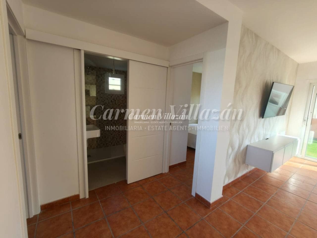 2 slaapkamer Appartement te koop in Corralejo met zwembad - € 255.000 (Ref: 9523793)