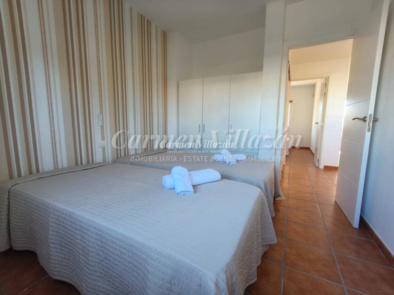 2 slaapkamer Appartement te koop in Corralejo met zwembad - € 255.000 (Ref: 9523793)