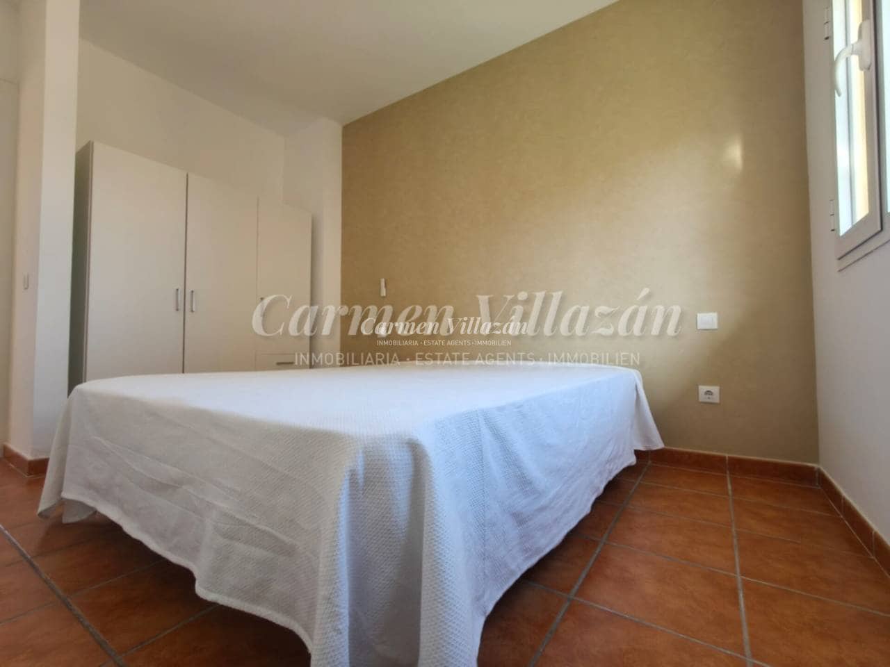 2 slaapkamer Appartement te koop in Corralejo met zwembad - € 255.000 (Ref: 9523793)