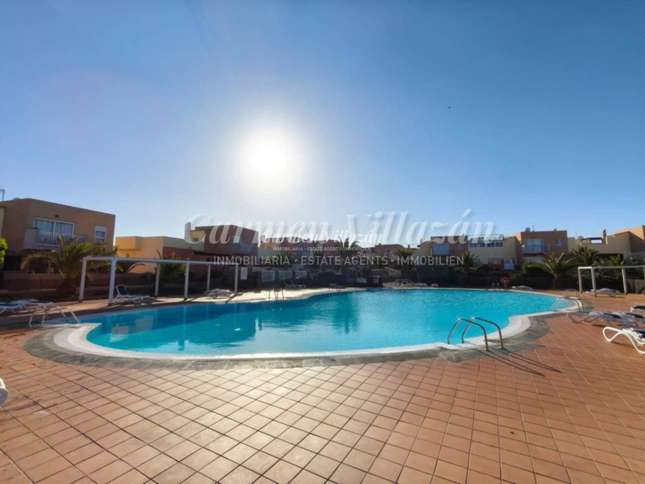 2 slaapkamer Appartement te koop in Corralejo met zwembad - € 255.000 (Ref: 9523793)