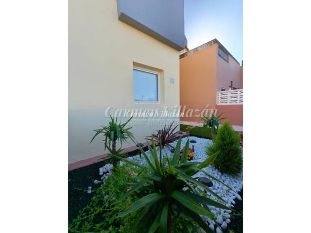 2 chambre Appartement à vendre à Corralejo, La Oliva avec piscine - 255 000 € (Ref: 9523793)