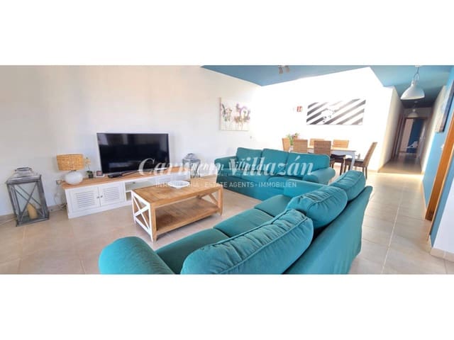 3 makuuhuone Huvila myytävänä paikassa Caleta de Fuste, Antigua mukana uima-altaan 
autotalli - 399 000 € (Ref: 9542871)