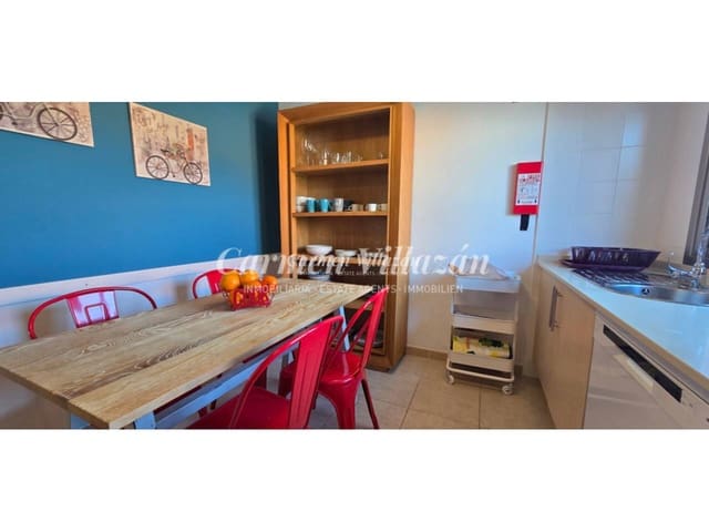 3 makuuhuone Huvila myytävänä paikassa Caleta de Fuste, Antigua mukana uima-altaan 
autotalli - 399 000 € (Ref: 9542871)