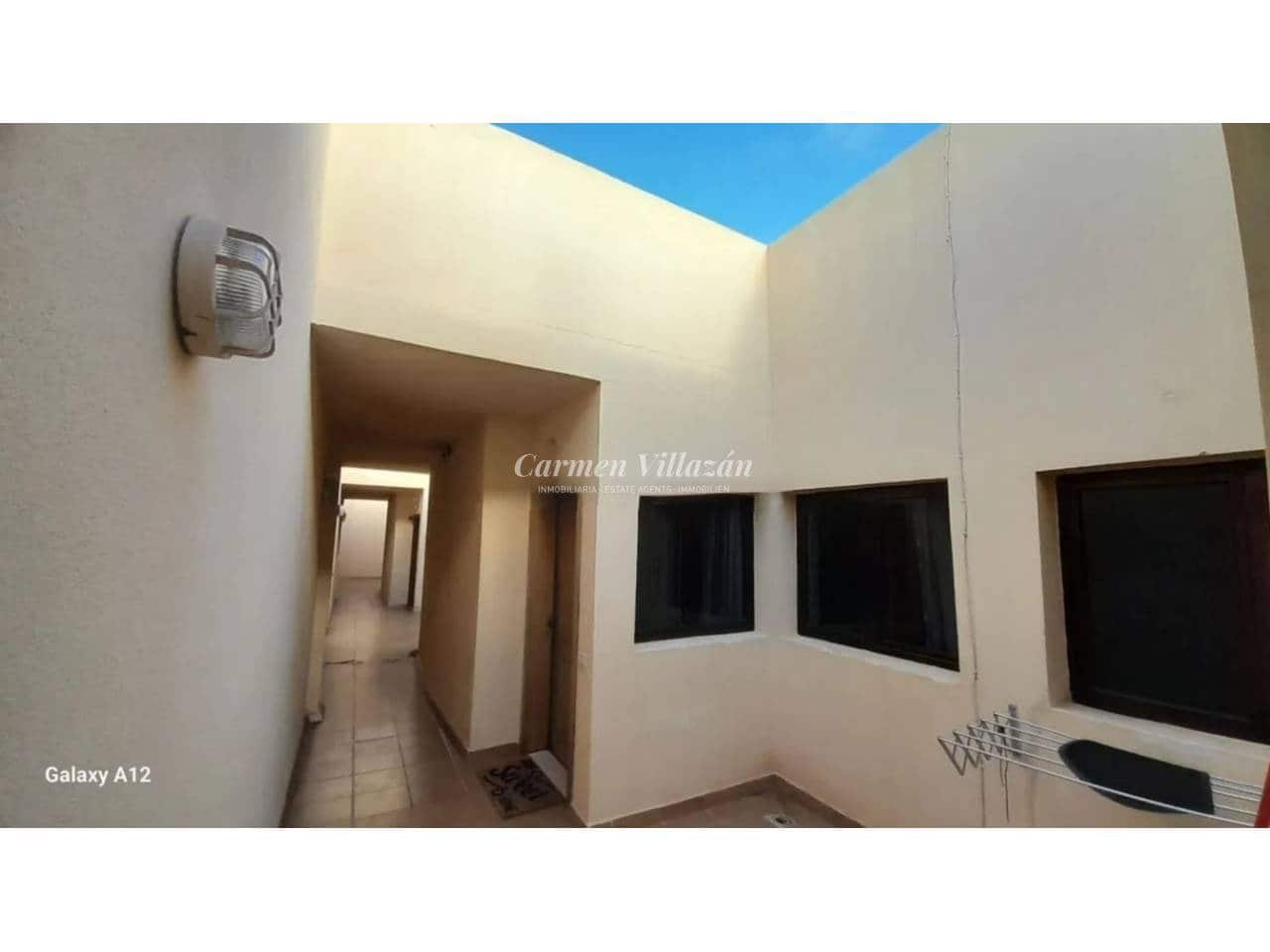 2 soverom Leilighet til salgs i Puerto del Rosario - € 132 000 (Ref: 9563929)