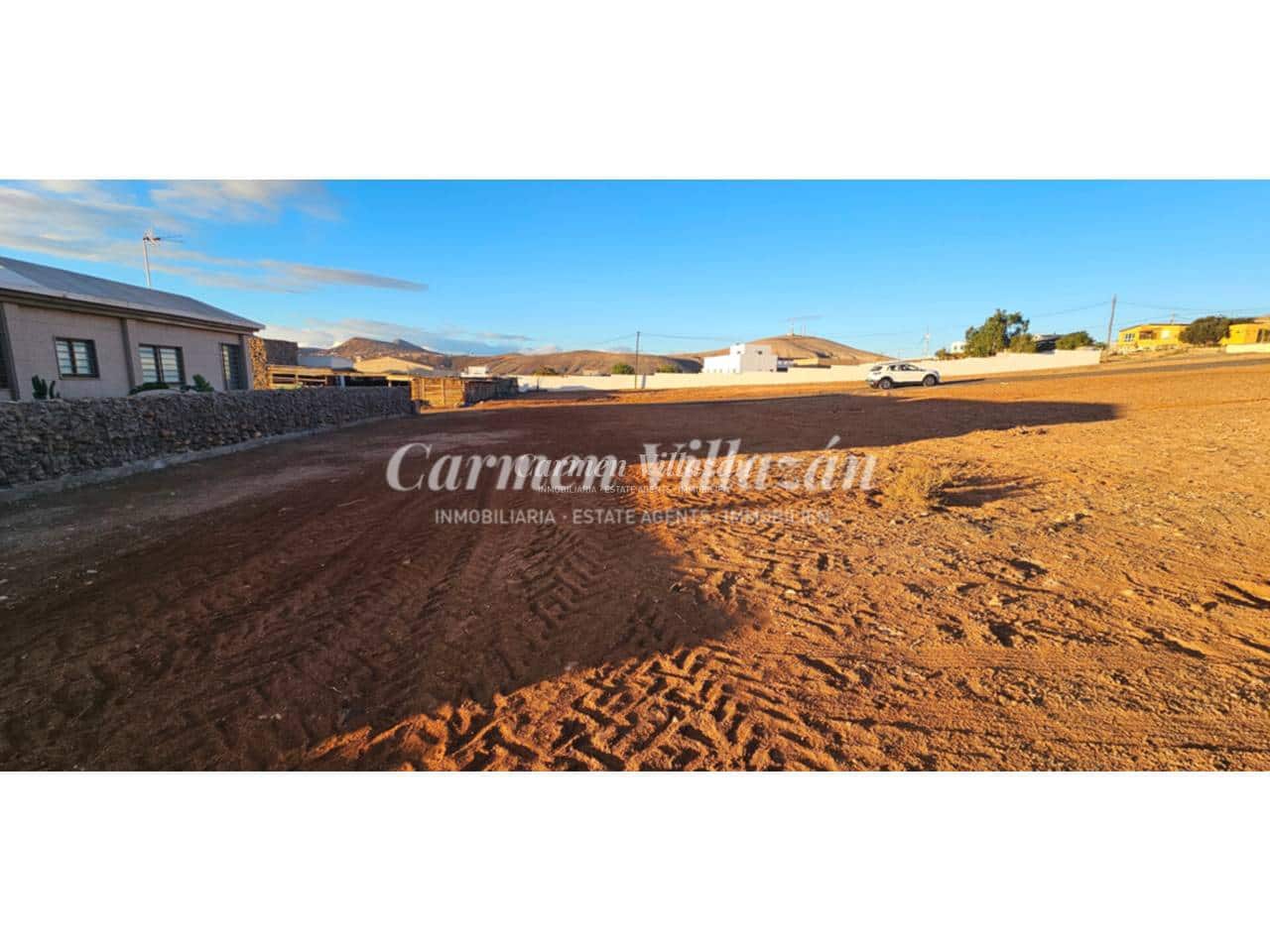 Undeveloped Land for sale in Puerto del Rosario - € 95,000 (Ref: 9563930)